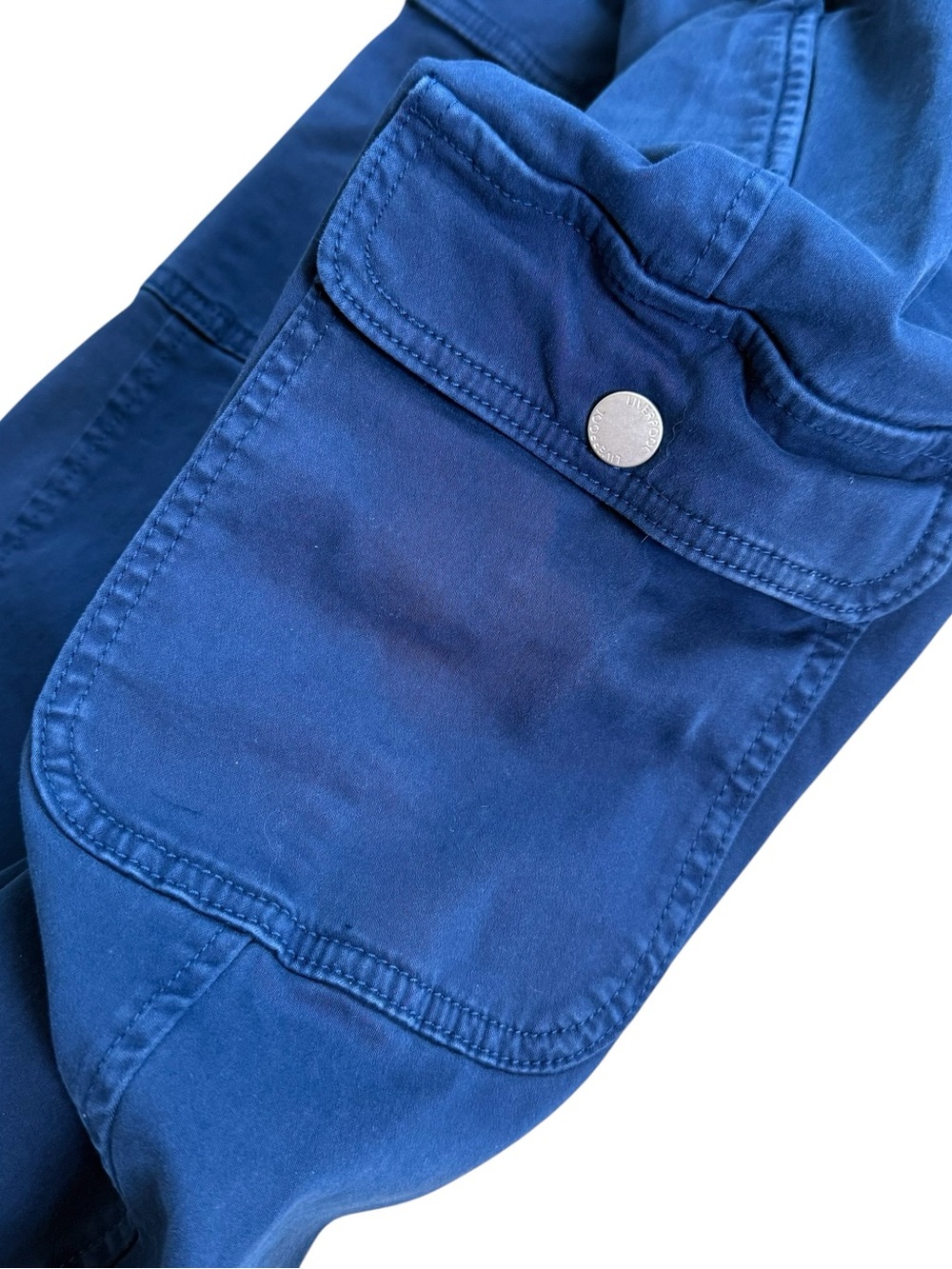 Liverpool Los Angeles Navy Utility Cropped Cargo Pants - Picture 6 of 7